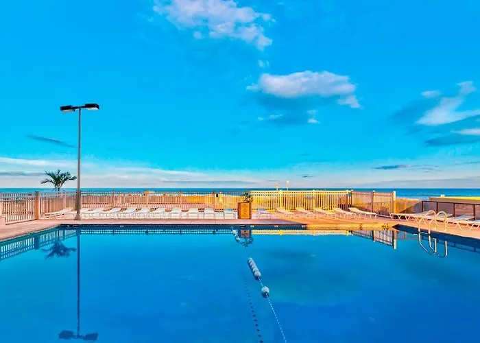Holiday home Incredible Beachfront With Balcony Washer & Dryer Pools & Gym Ocean City