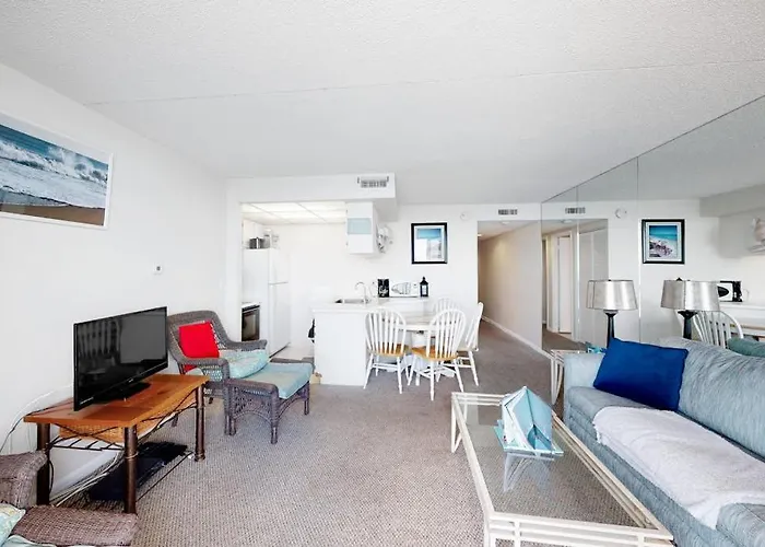 Incredible Beachfront With Balcony Washer & Dryer Pools & Gym Holiday home *