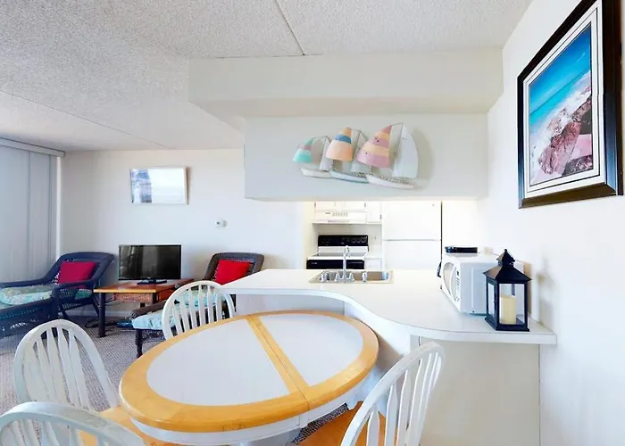 Incredible Beachfront With Balcony Washer & Dryer Pools & Gym